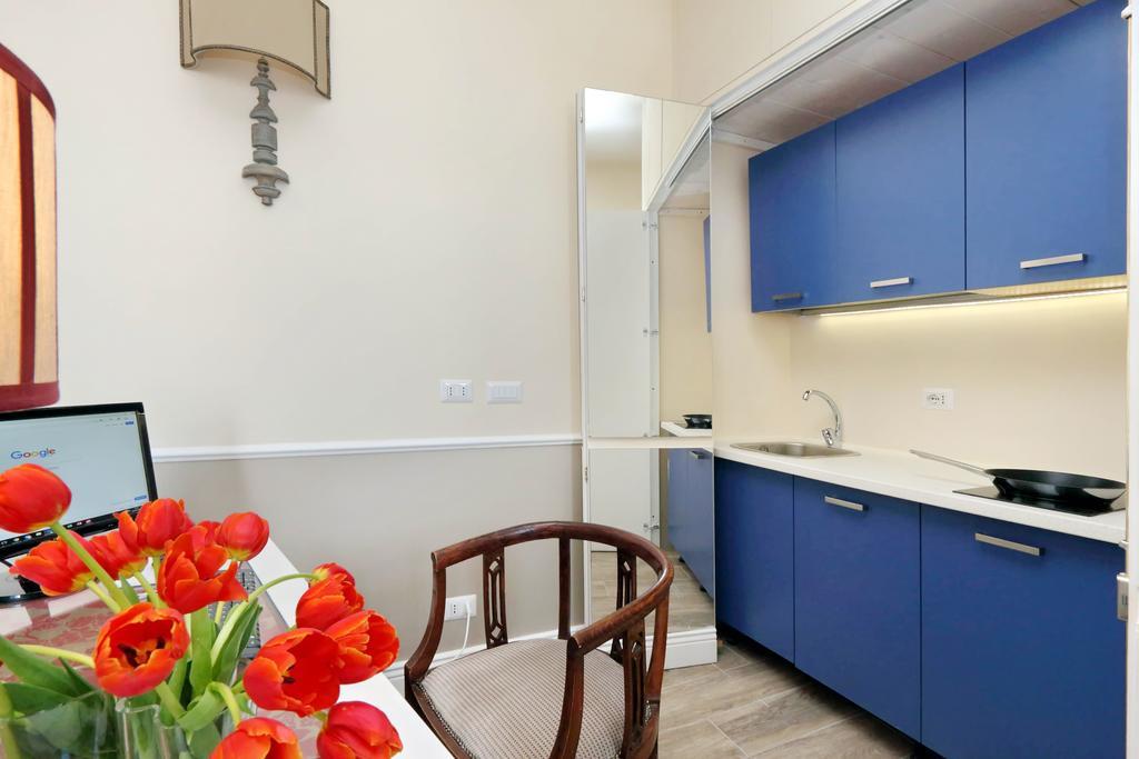 Colosseum Terrace Suite Рим Екстер'єр фото