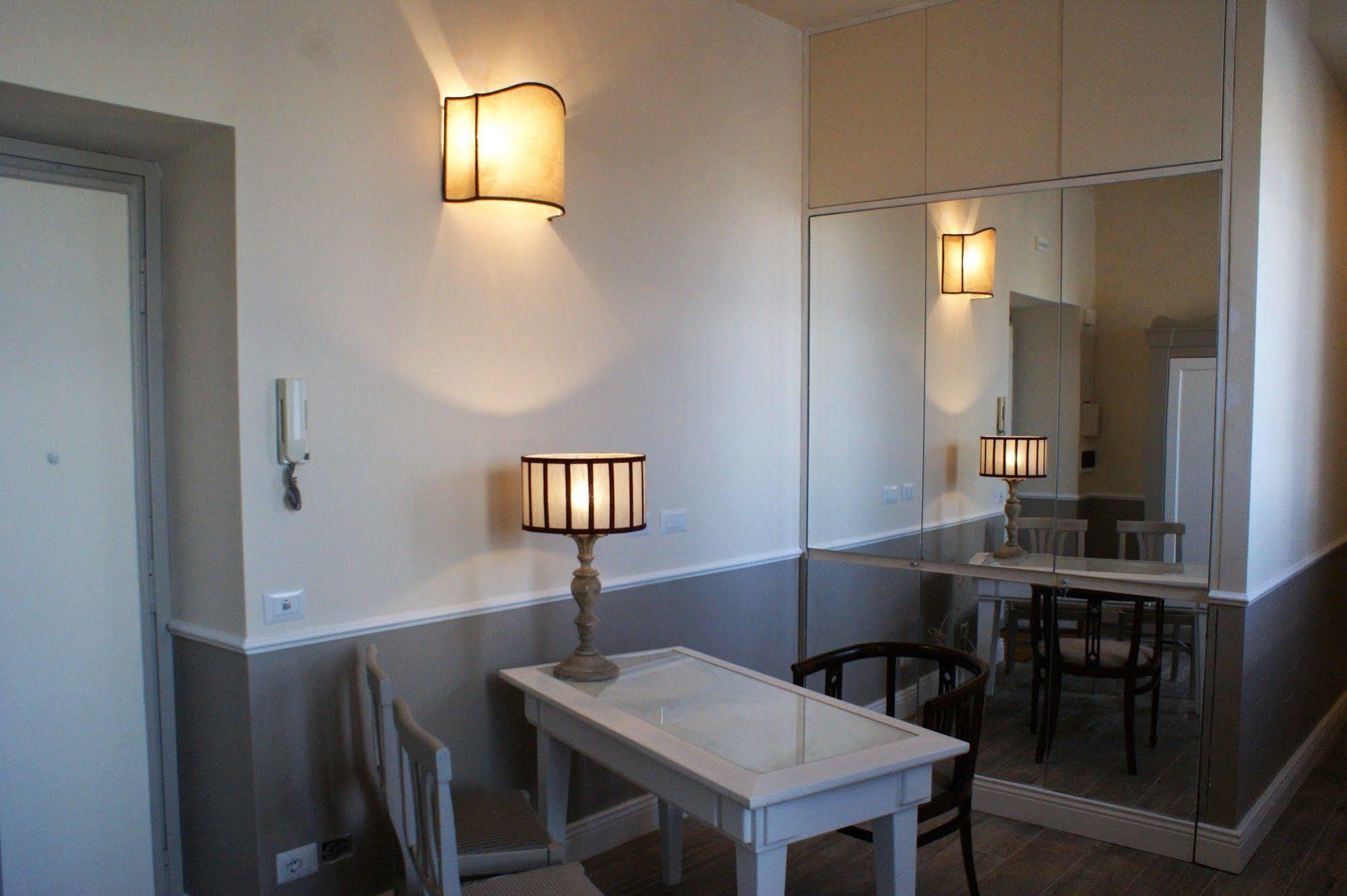 Colosseum Terrace Suite Рим Екстер'єр фото